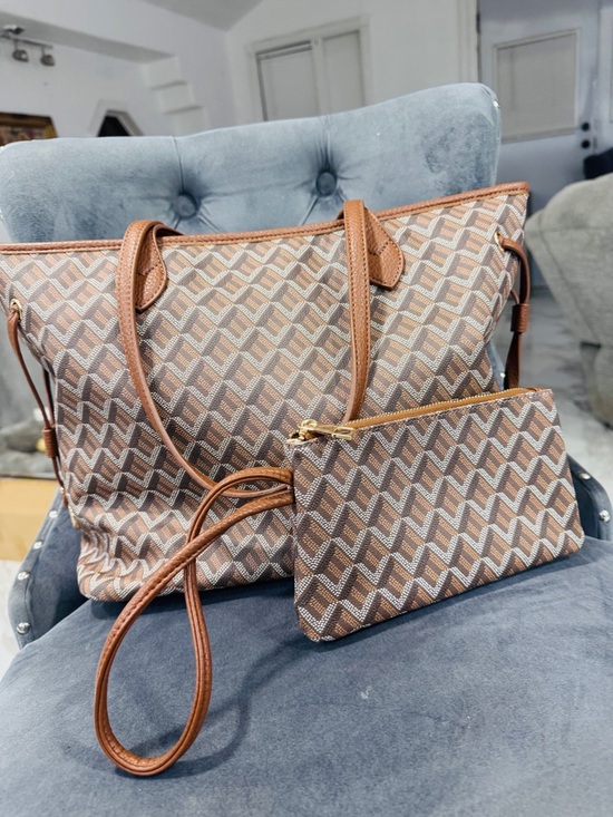 Source Unknown Handbags - Brown Geometric Tote with Matching Pouch